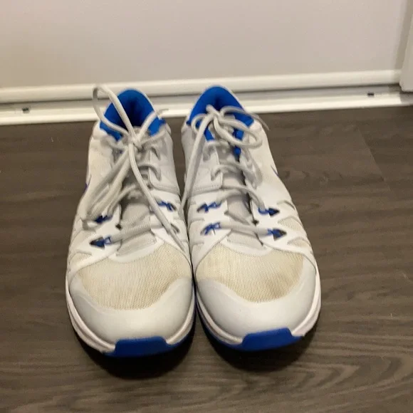 Shoes - Picture 3 of 3